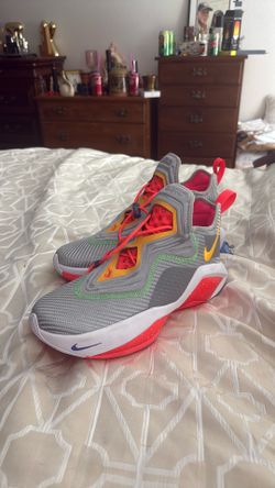 Nike LeBron