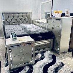Presidents’ Day Sale Friday Through Monday. Beautiful Jasmine Complete Bedroom Set $899. Easy Finance. Same-Day Delivery.
