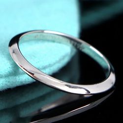 Discontinued Tiffany & Co PT950 Platinum Knife Edge 2mm Wedding Band Anniversary Ring 4.5