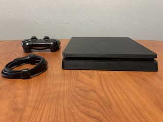 PS4 Slim 1 Tb 