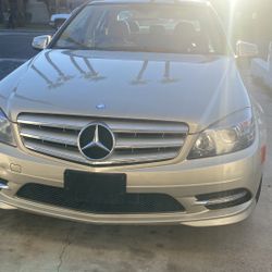 2012 Mercedes-Benz C-Class