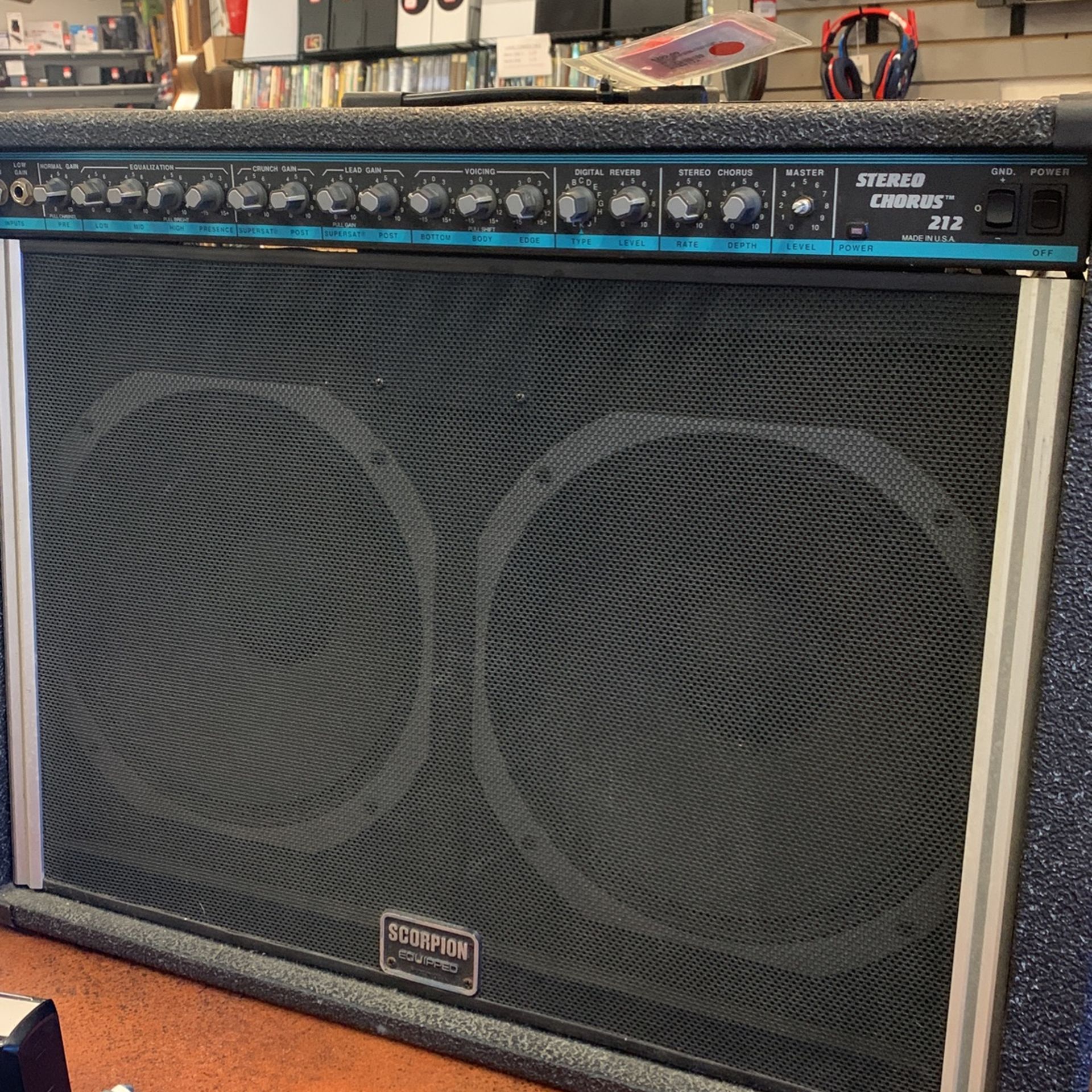 Peavey Stereo Chorus 212 W/ Foot Switch