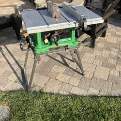 Hitachi CR 10 Table Saw