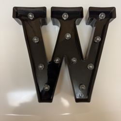 Letter “W” Marquee W/ Brand New Battery