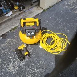 DeWalt 6 Gallon 165 PSI Air Compressor W Pneumatic Nailer