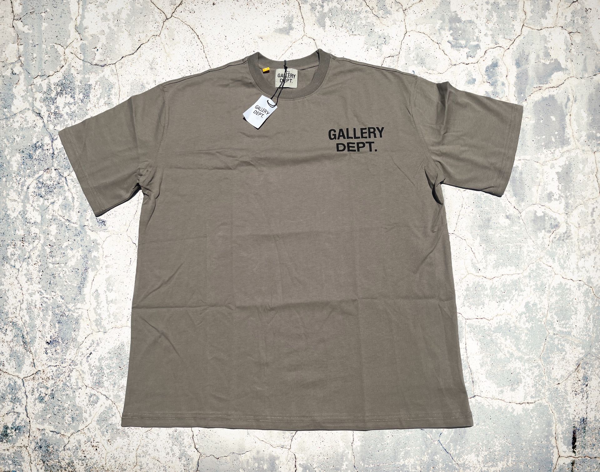 Olive Green Gallery Dept. Shirt XL