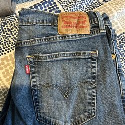 Mens Levi’s 34x30 ($15 Piece , $60 For 6 Pairs)