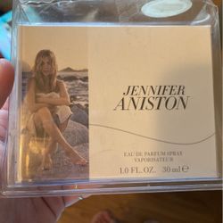 Jennifer Aniston Perfume 