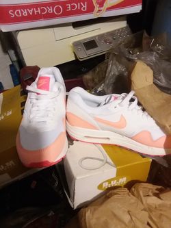 Brand new Nikes for men