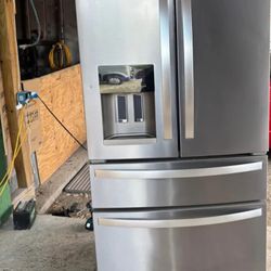 Whirlpool Refrigerator