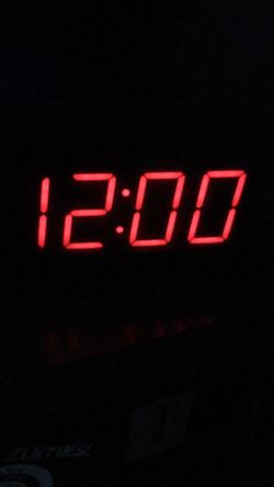 Digital Alarm Clock/Radio Red LED Display