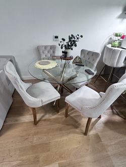 Round Glass Dining Table with 4 Chairs