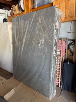 7” grey queen size  boxspring