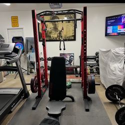 Weights Gym rogue Treadmill