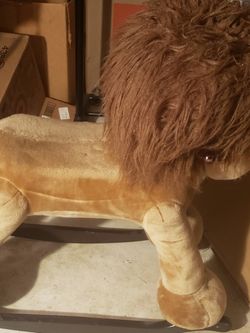 Lion Rocker