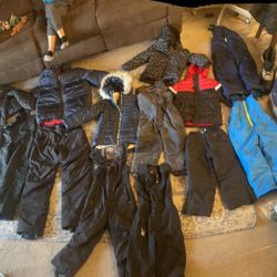Snow Cloths And Shoes