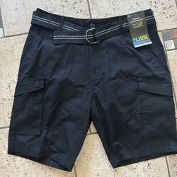 NWT Men’s Plugg cargo shorts size 33