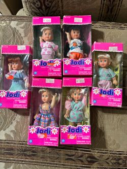 Jodi Kelsey's Little Sister Dolls Lot of 6