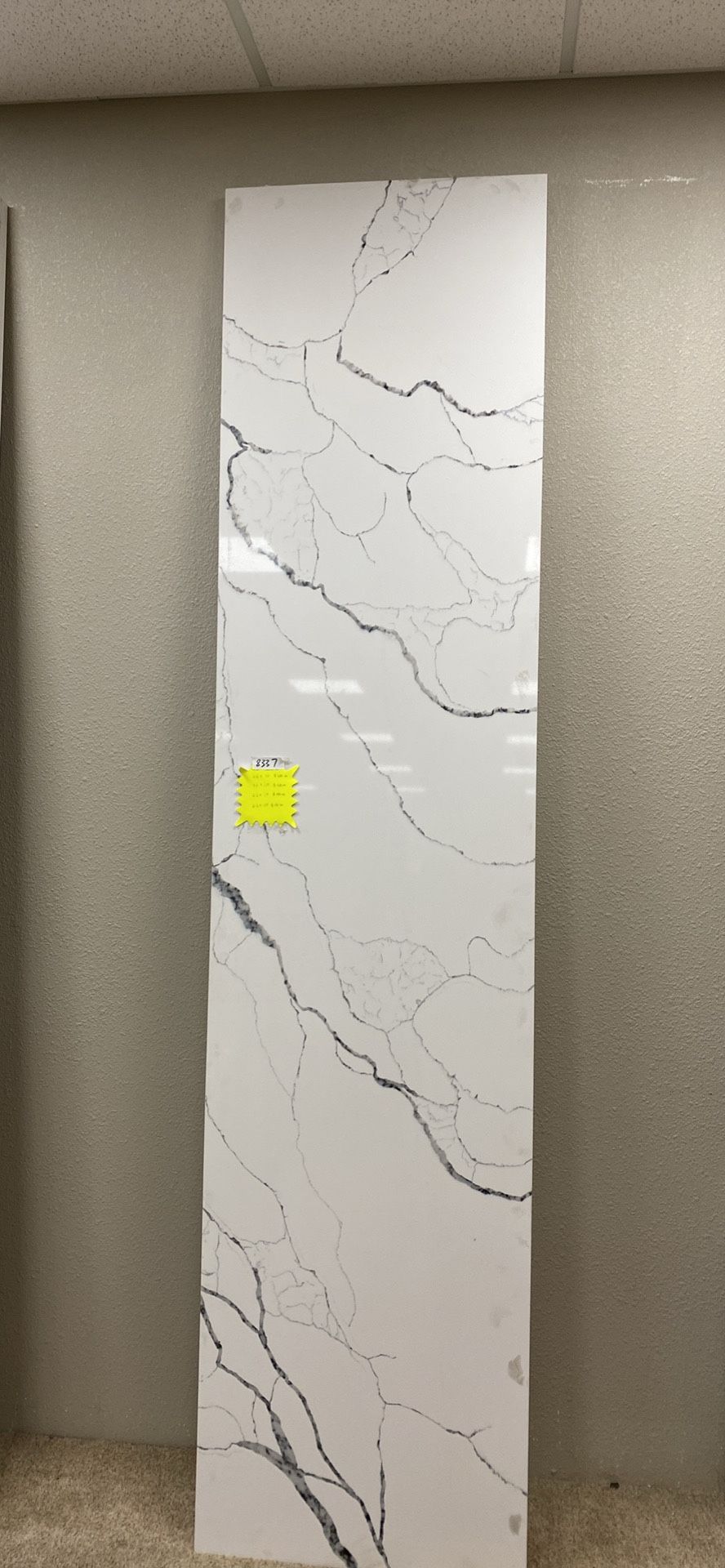 Prefab Quartz Countertop 8337