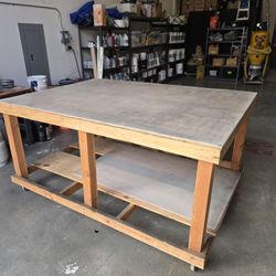 Rolling Workbench with Heavy Duty Casters 