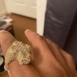 Cross Fingers Ring Size 11