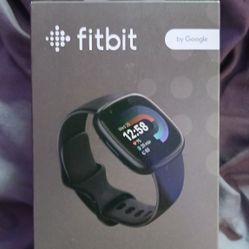 Fitbit Versa 4  Smart Fitness Watch