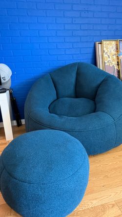 2 Blue Bean Bag chairs with Matching Ottoman (price is per set of 2)