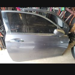 13/17 Honda Accord Coupe Passenger Door And Other Parts 