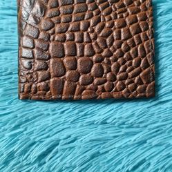 Wallet Crocodile Design 