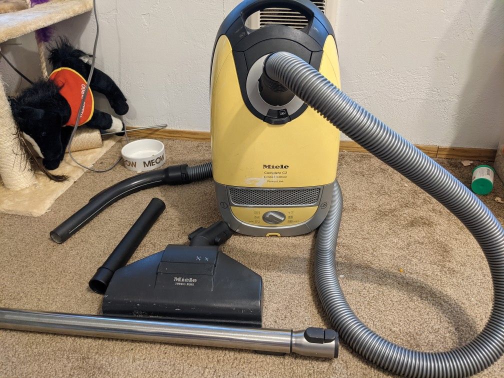 Miele's Complete C3 Calima Canister vacuum