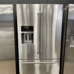 Kitchen Aid French Door Refrigerator TH 