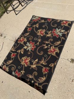 Floral rug
