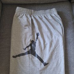 New-Nike MENS JUMPMAN Air Fleece Sweat Shorts -FIRM ON PRICE!