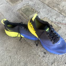Hoka Tenis