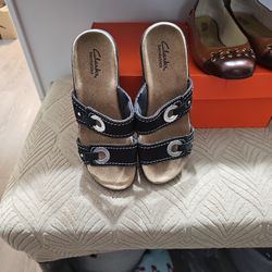 Clark's Female Sandles 