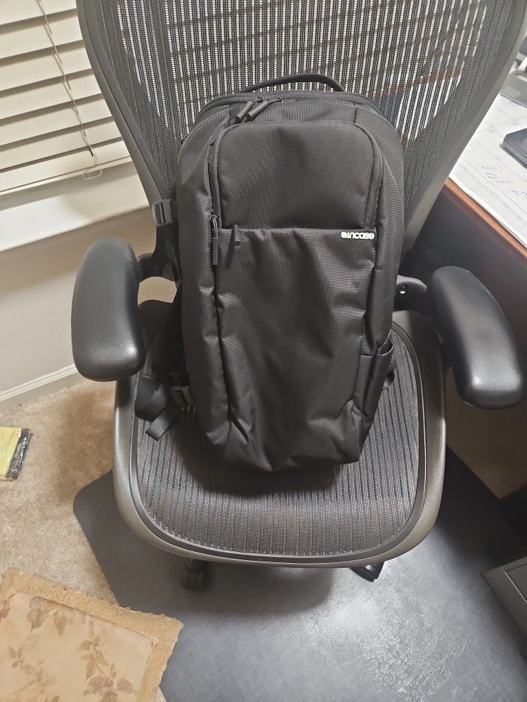 Camera Back Pack (INCASE Brand)