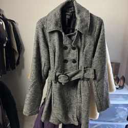 Women’s Trench Coat $4!!!!
