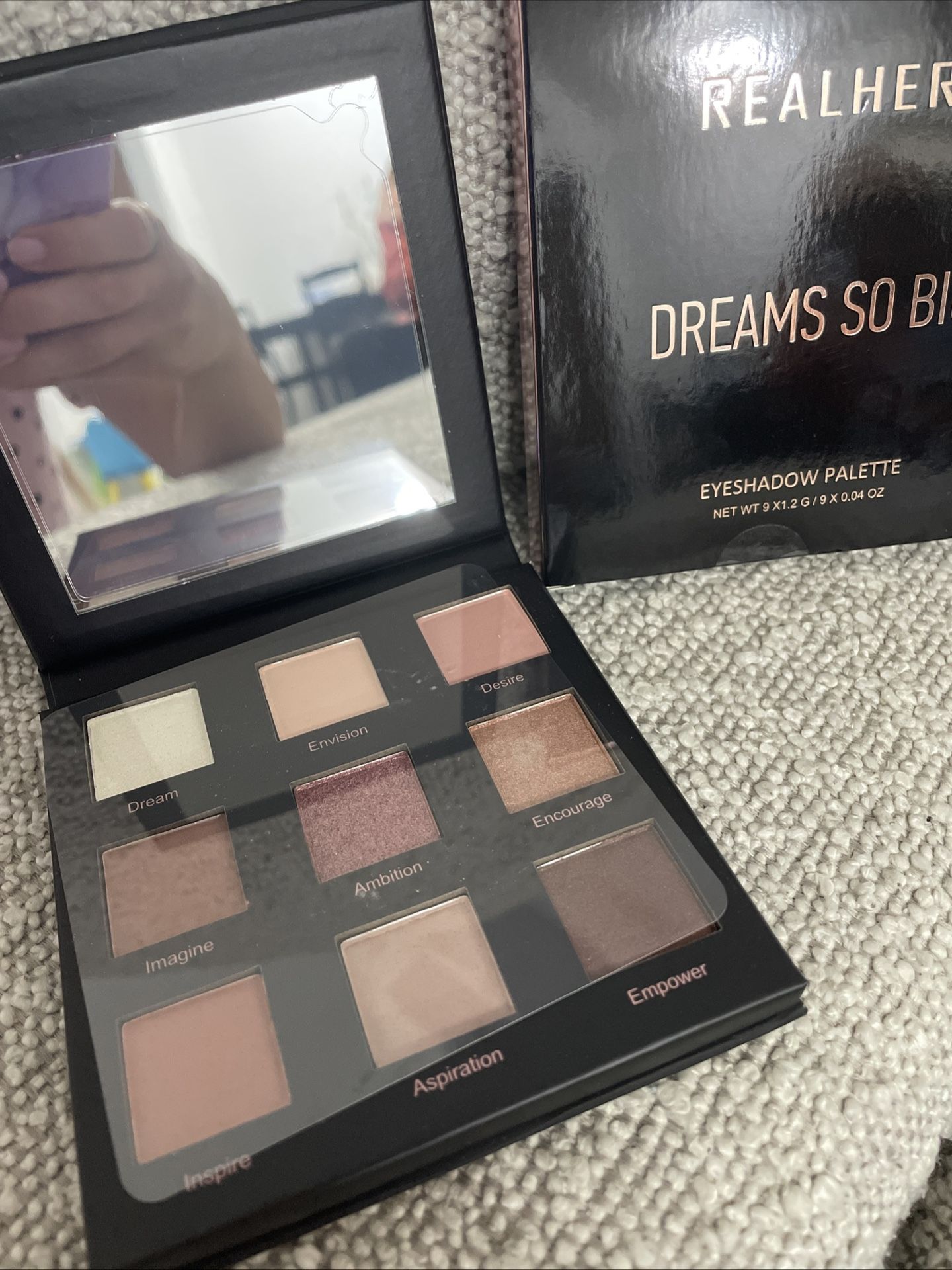 Realher Eyeshadow Palette