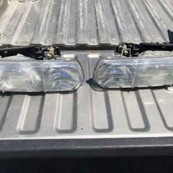 99-02 Silverado Headlights