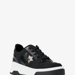  New In Box Michael Kors Leather Shoes Women Size 5