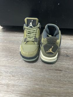 Air Jordan 4 Olive Green Sneakers