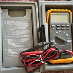 Fluke 87 Ill True RMS Digital Multimeter, New Never Used In Plastic Carry Case.$200.00
