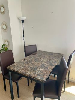 Dining Table with 4 chairs