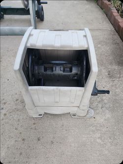 Suncast Garden Hose Reel Box