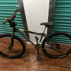 29”GT BMX Bike