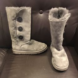 Tall Ugg Boots, Size 7, Grey