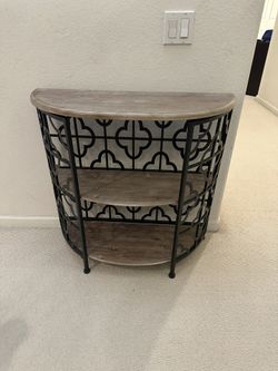 Accent Table