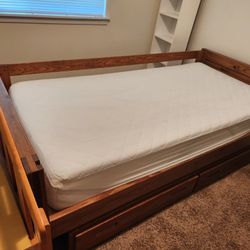 Capt Twin Size Bed/mattress