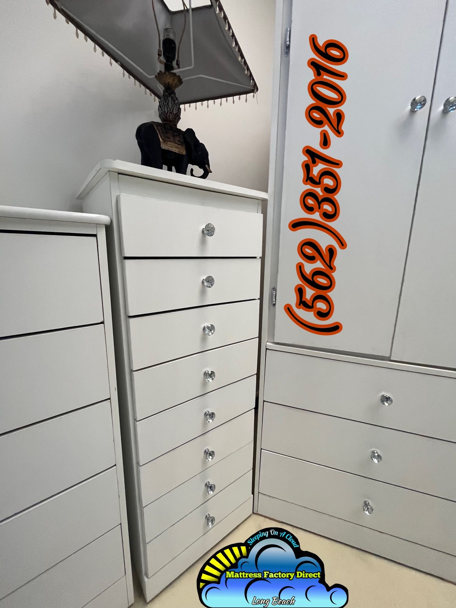 Paulina White Diamond Dresser With Knobs And Rails 