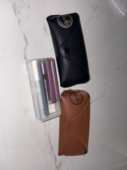 Ray•Ban glasses and sunglass hut lens’s cleaner